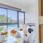 #327 Corcovada Pool View Appartement