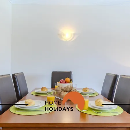 #327 Corcovada 43 Vista Piscina By Holidays